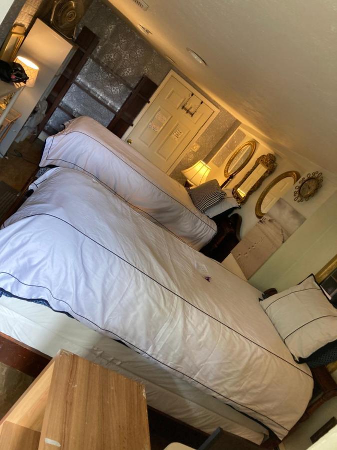 Hotel Highland Park Pittsburgh Extérieur photo